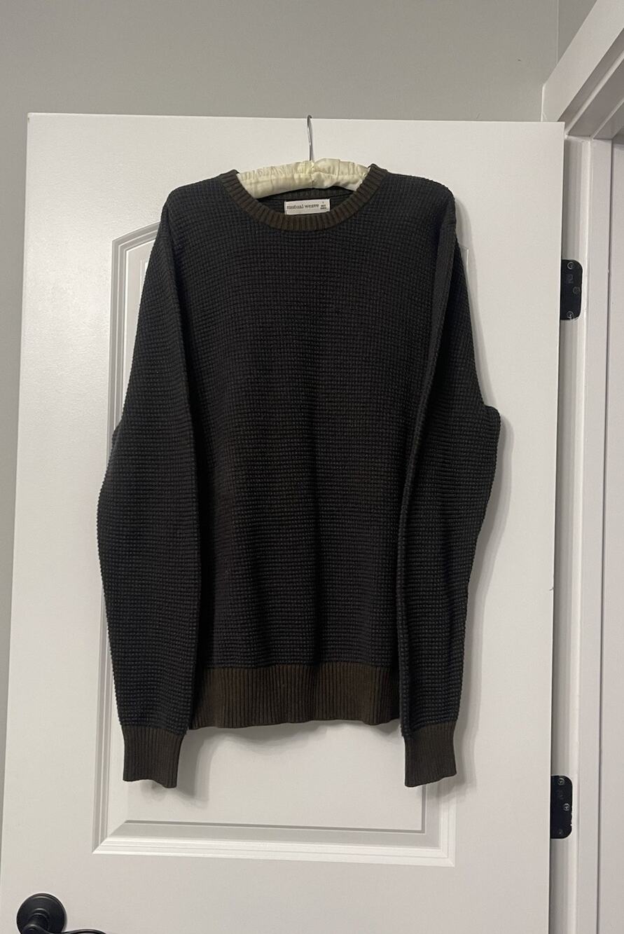 Mutual Weave Men's Waffle Knit Thermal Crewneck Sweater Dark Gray Large